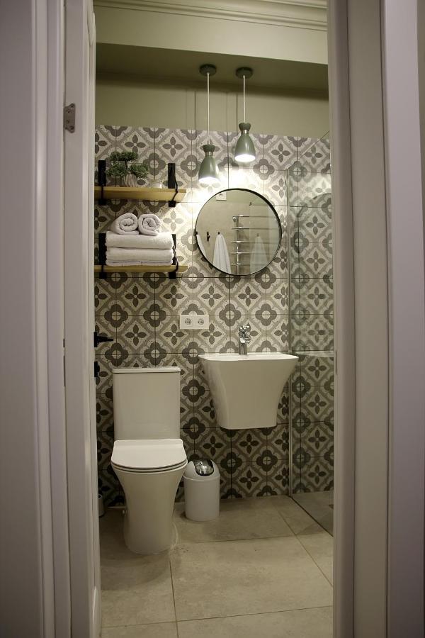 Historical Old City Apartament, Старе Місто , 2 Спальні, Балкон-Тераса, 85 Кв М Kamjanets-Podilskyj Rum bild