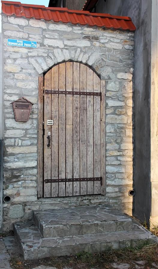 Historical Old City Apartament, Старе Місто , 2 Спальні, Балкон-Тераса, 85 Кв М Kamjanets-Podilskyj Rum bild